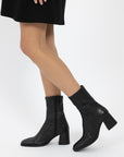 TORI BOOT