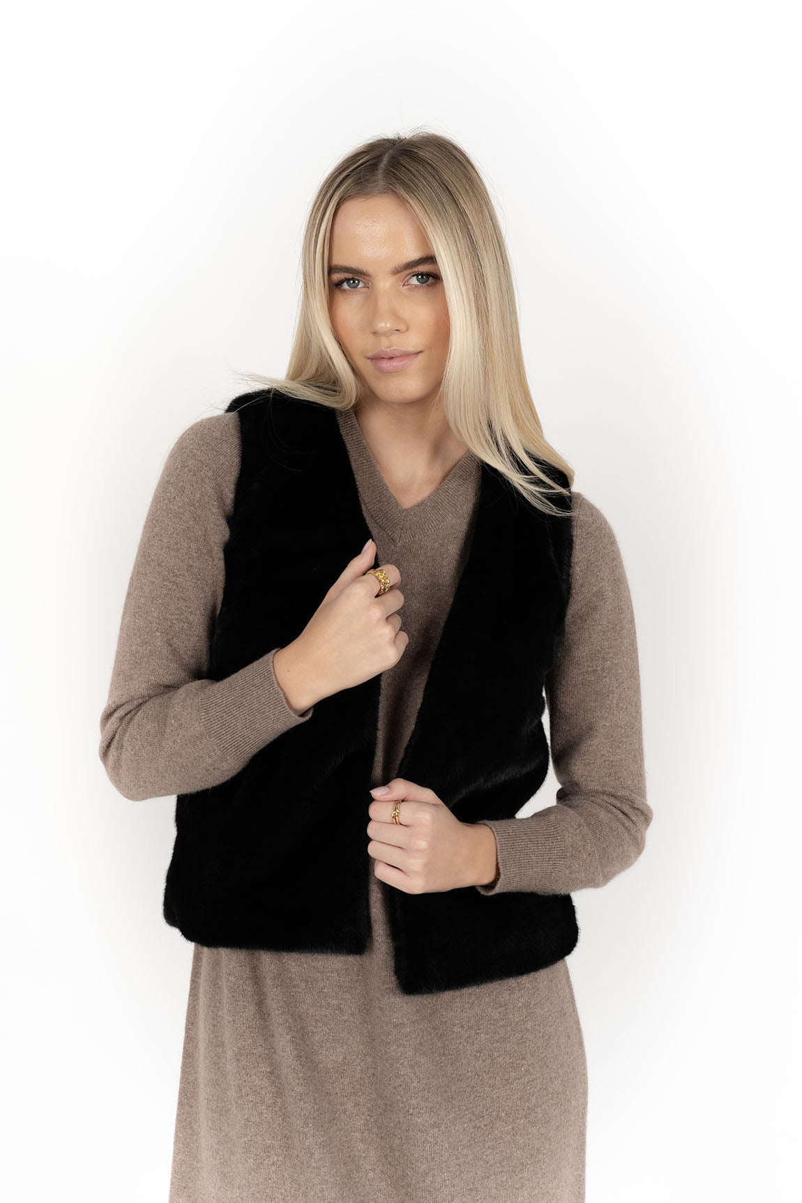 VIENNA VEST