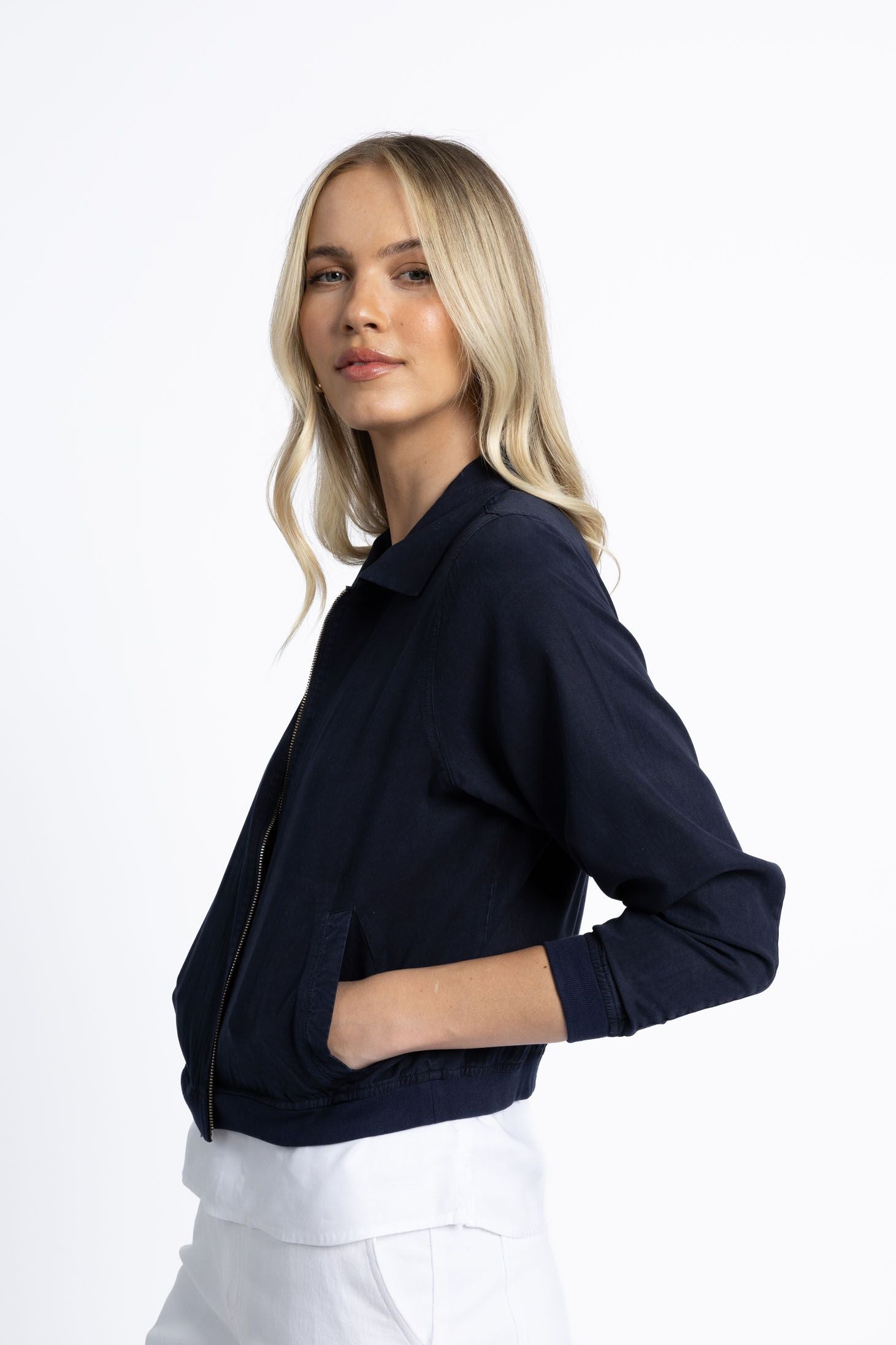 CRUISE JACKET