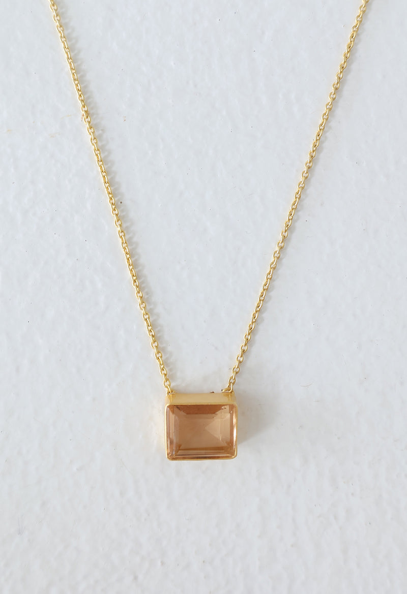 EMPIRE NECKLACE