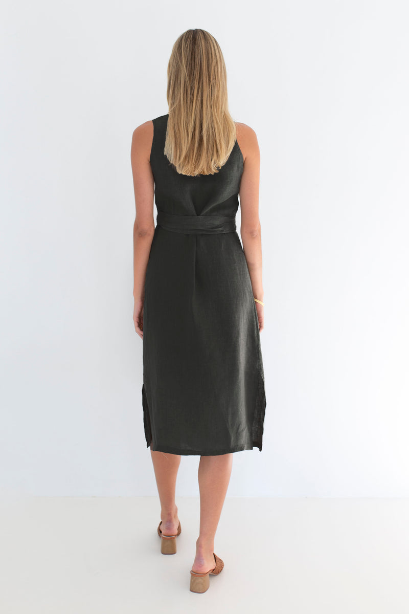THE WRAP DRESS