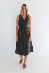 THE WRAP DRESS