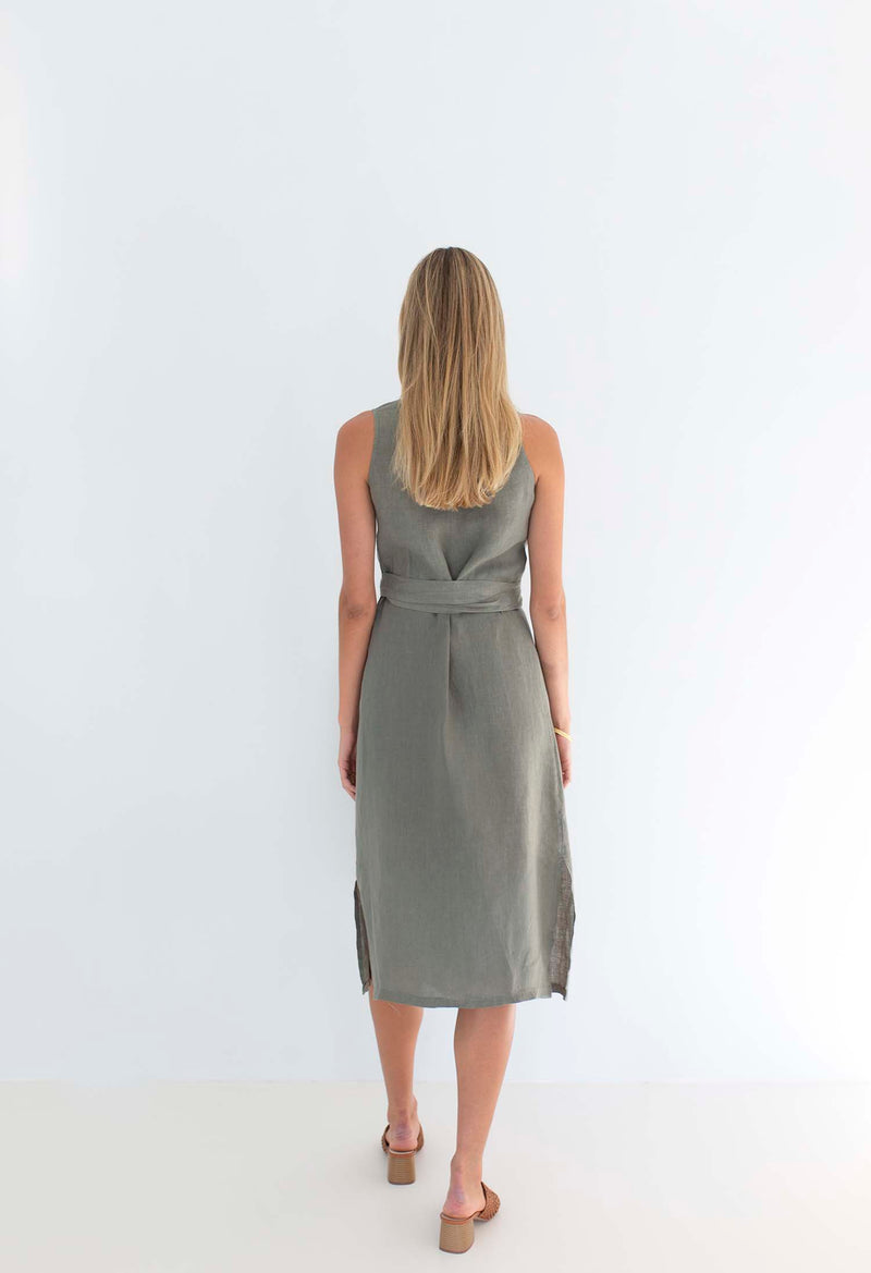 THE WRAP DRESS