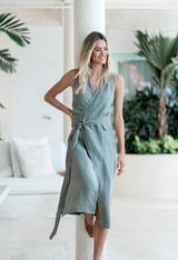 THE WRAP DRESS