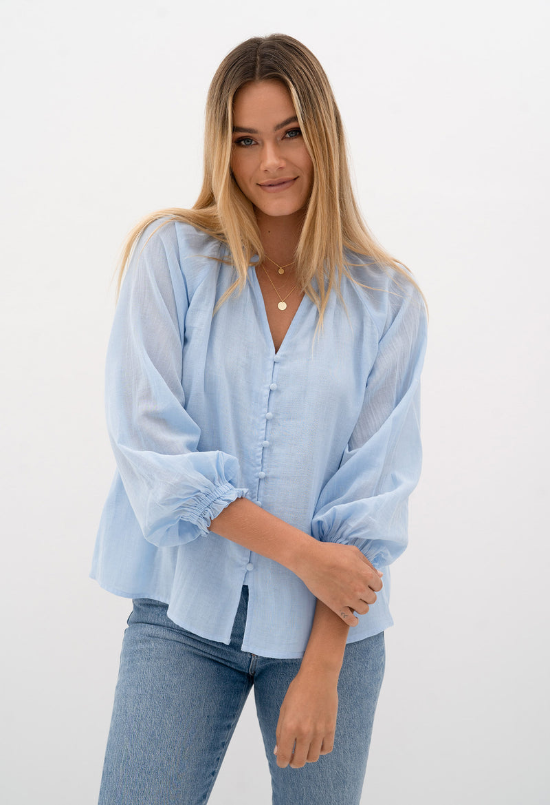 CHI CHI BLOUSE