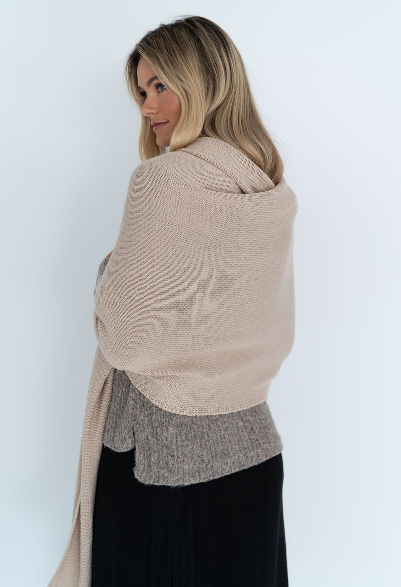 WIDE WRAP SCARF