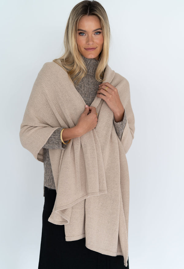 WIDE WRAP SCARF