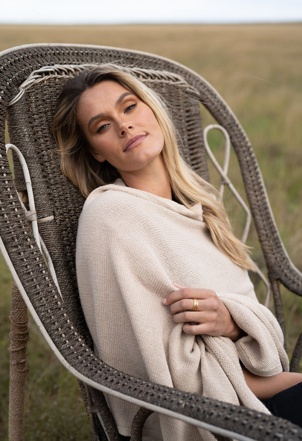 WIDE WRAP SCARF