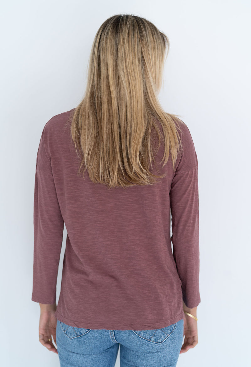 JANIE TEE AW22