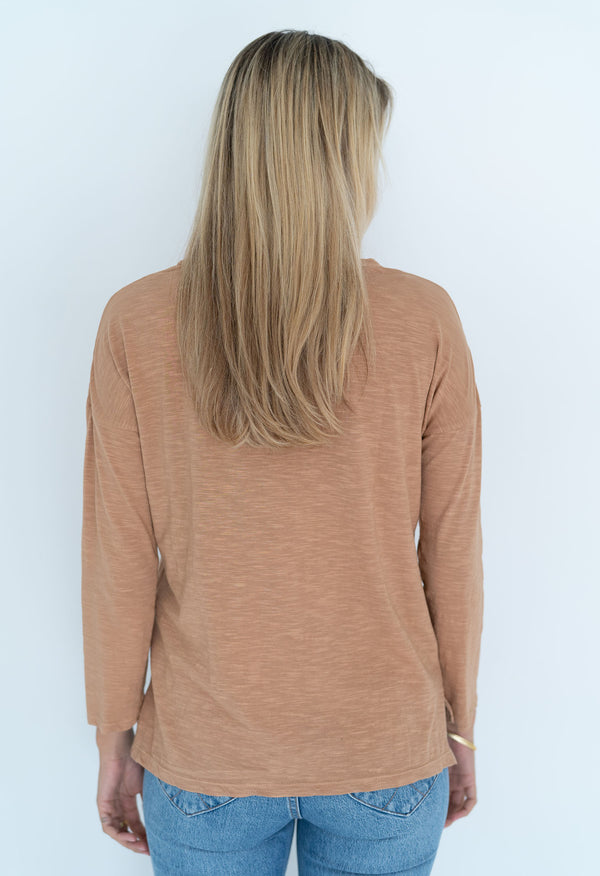 JANIE TEE AW22