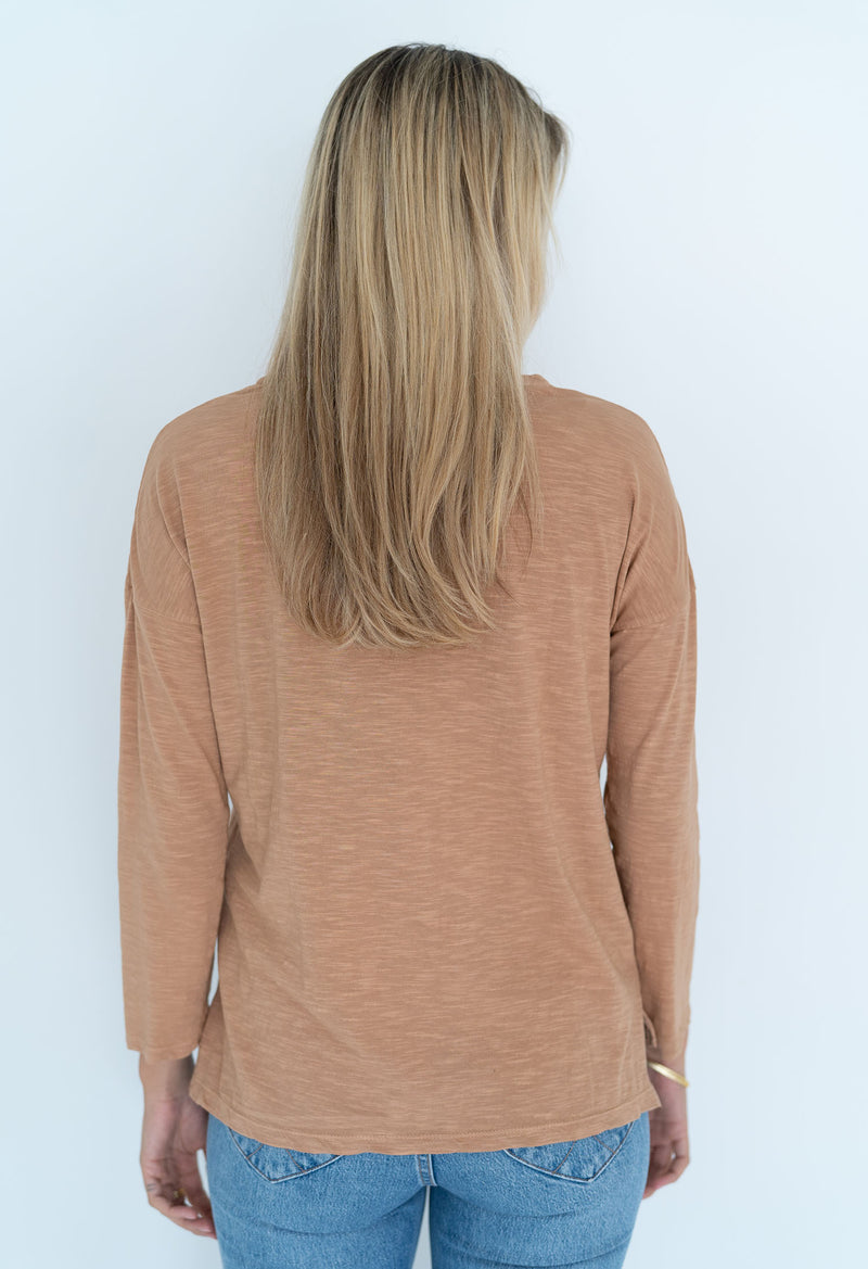 JANIE TEE AW22